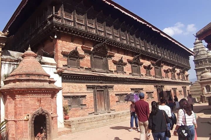 Exclusive Bhaktapur Half-Day Tour: Durbar Squares, Temples & Local Crafts
