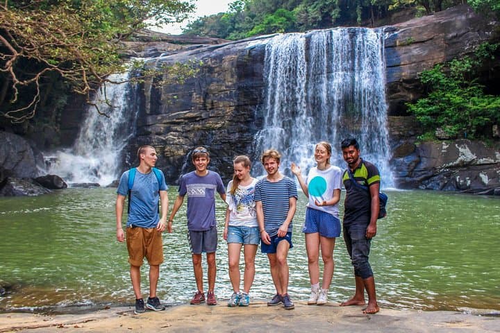 Waterfall Hunt Hiking Tour from Kandy: Rahas Ella & Hulu Ella photo 6