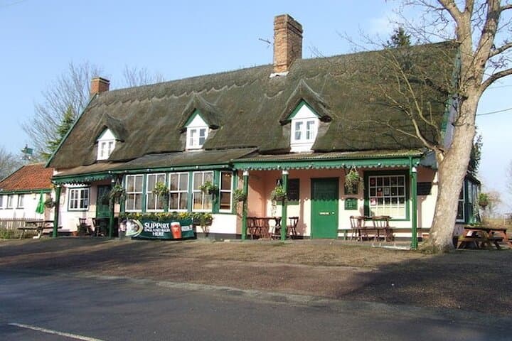 Self-Guided Onehouse Village Audio Walking Tour — Explore Suffolk's Historic Backroads photo 4