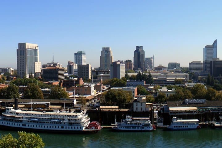Sacramento Urban Murals: Self-Guided Cycling Tour Through Downtown & Midtown Art photo 1