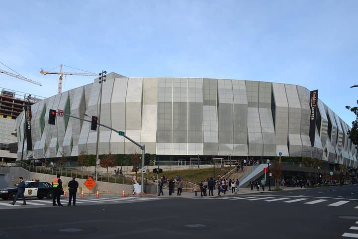 Sacramento Urban Murals: Self-Guided Cycling Tour Through Downtown & Midtown Art photo 3