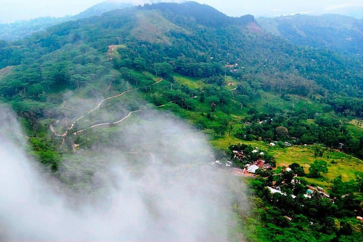 Hanthana Mountain Range Hike from Kandy: 6–9 km Hill-Country Trek and Tea Museum Stop photo 3
