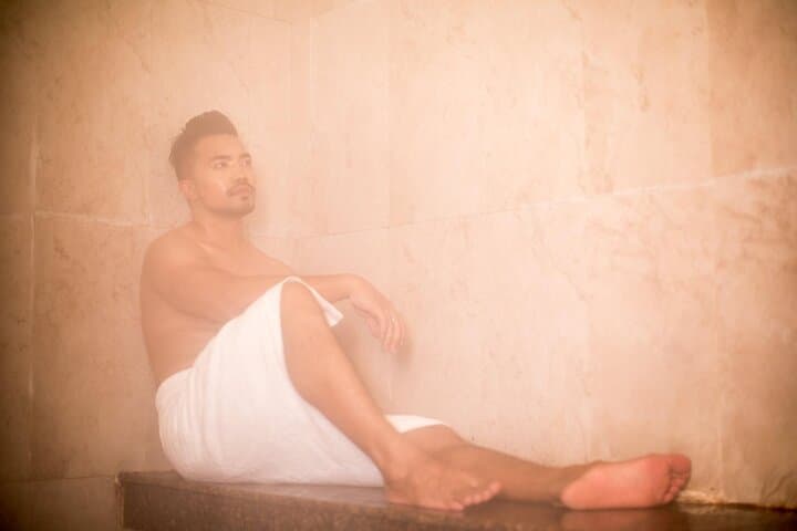 Kathmandu Short Day Hike + 1‑Hour Spa Massage: Easy Trails and Sauna Relaxation photo 4