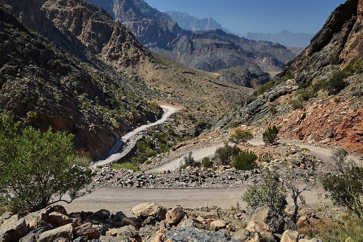 Jebel Akhdar Full-Day 4x4 Tour: Saiq Plateau & Mountain Villages photo 2