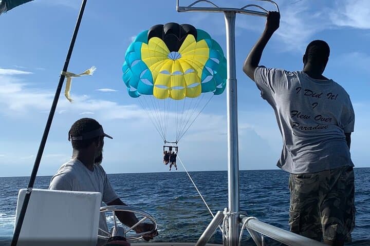 Sky-High Parasailing Over Cabbage Beach, Paradise Island photo 4