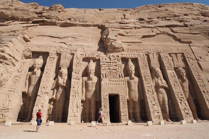 Nile Cruise Aswan to Luxor: 3-Night Abu Simbel Cruise with Luxor Hot Air Balloon photo 5