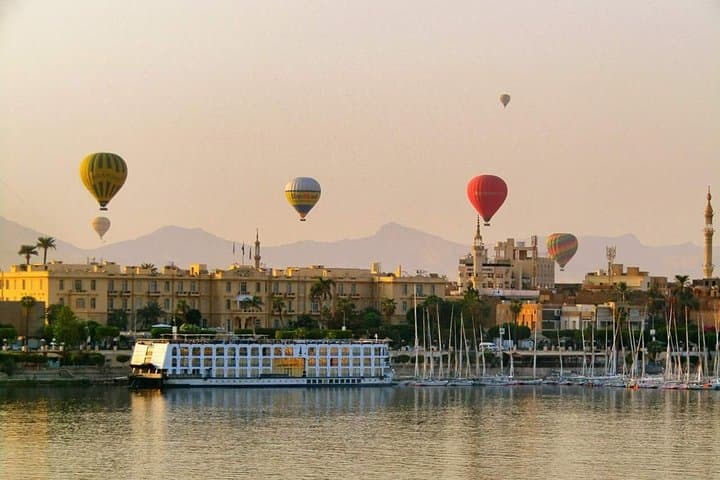 Nile Cruise Luxor to Aswan: 4-Night Luxury Voyage with Hot-Air Balloon & Abu Simbel photo 4