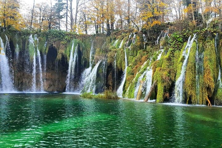 Private Zagreb to Split Transfer with Plitvice Lakes Day Stop photo 2