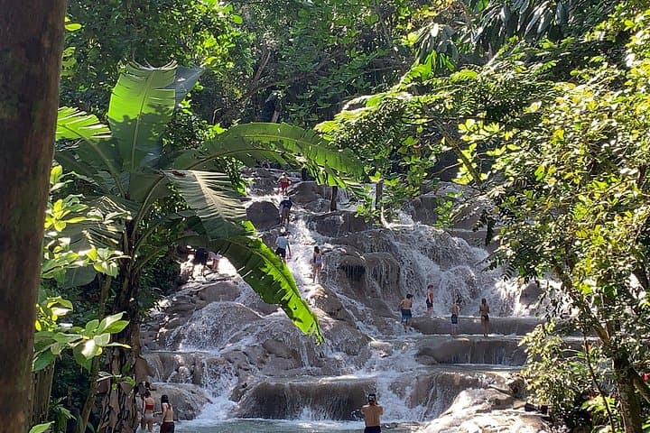 3-Day Jamaica Coastal Discovery: Dunn's River Falls, Blue Lagoon & Maroon Culture photo 3