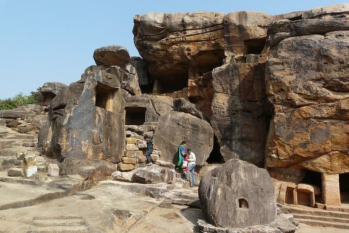 Explore the Khandagiri & Udayagiri Caves: A Half-Day Historical Tour from Bhubaneswar photo 3