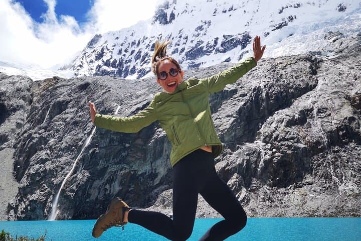 Trekking to Laguna 69: Hike to the Turquoise Lake in Huascarán National Park photo 2