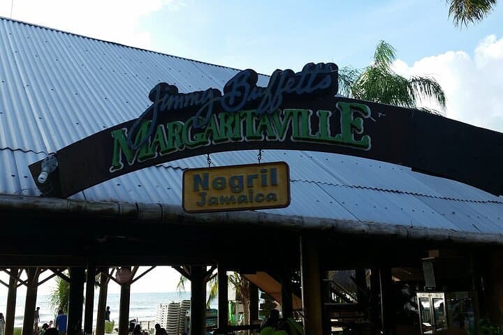 Unforgettable Negril: Blue Hole Mineral Spring to Rick's Café Adventure photo 6