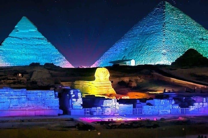 Giza Pyramids Sound and Light Show: Evening Tour from Cairo