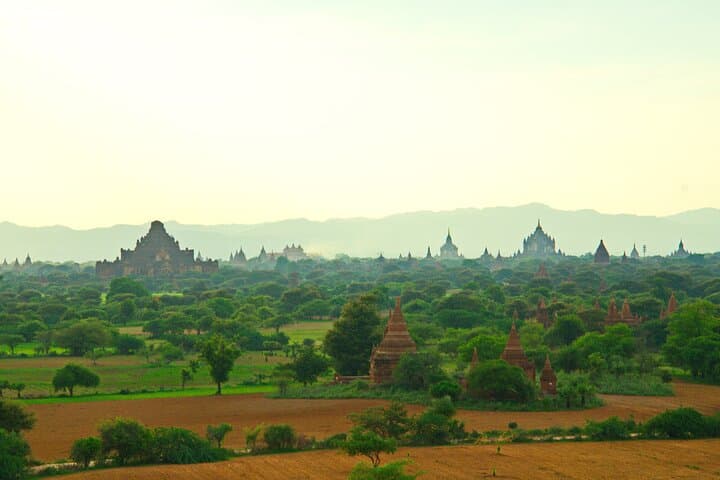 Epic Myanmar Adventure Tour — 14 Days from Yangon to Inle Lake photo 4