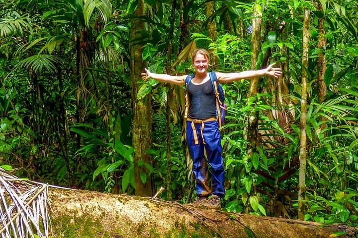 Rainforest Trekking in Kitulgala: Kelani River Hike & Endemic Birding photo 4