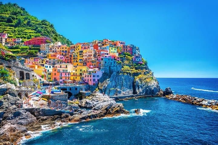 Cinque Terre Private Tour by Minivan & Ferry from La Spezia photo 3