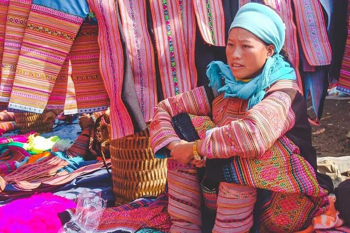 Three-Day Lao Cai Circuit: Cao Son, Lung Khau Nhin Market & Sapa photo 6
