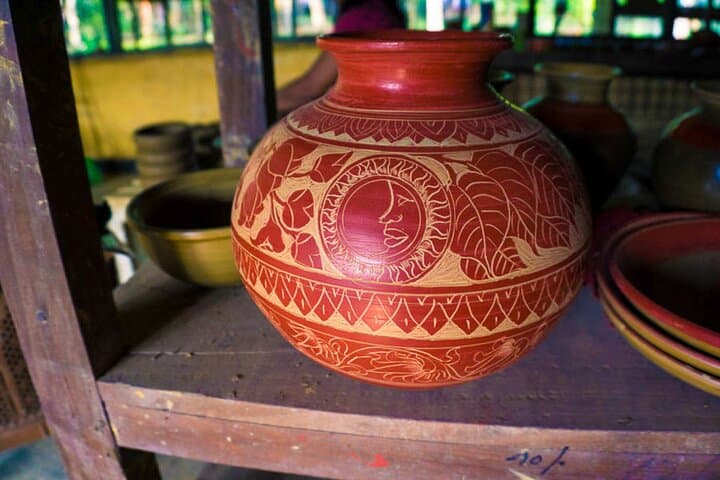 Pinnawala to Molagoda Pottery Village Cycling Tour — Cultural Ride Through Sri Lanka's Clay Traditions photo 2