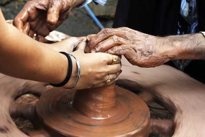 Pinnawala to Molagoda Pottery Village Cycling Tour — Cultural Ride Through Sri Lanka's Clay Traditions