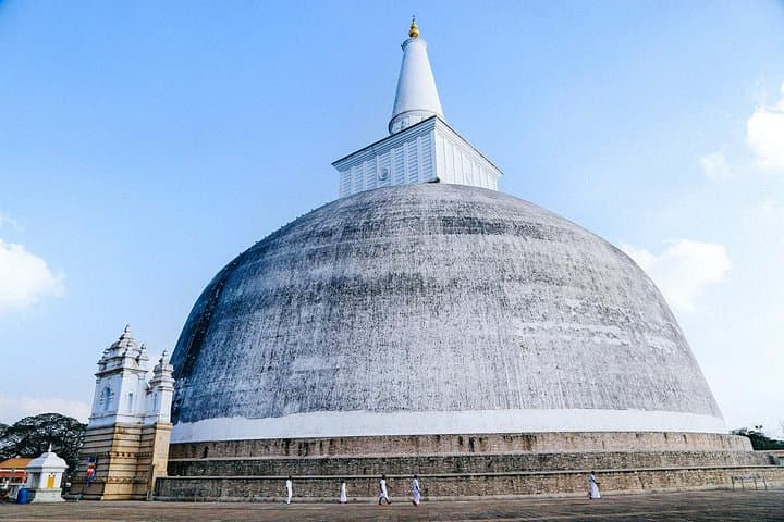 Day Trip to Anuradhapura from Sigiriya: Ancient Temples & Sacred Bo Tree photo 2