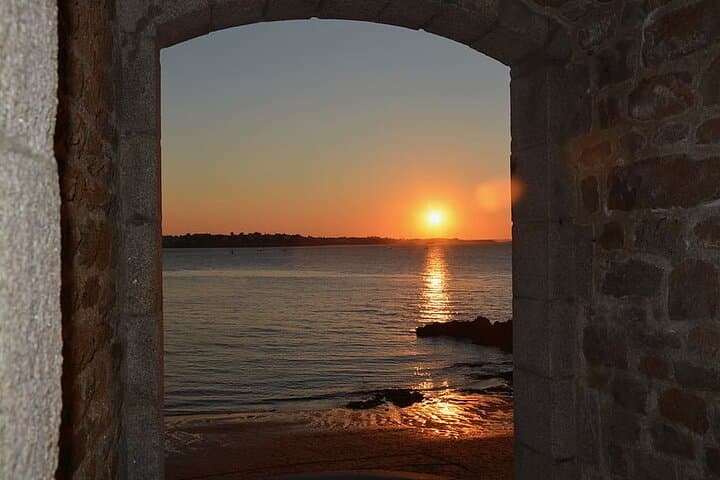 Private 2-Hour Walking Tour of Saint-Malo: Official Guide to the Walled City photo 5