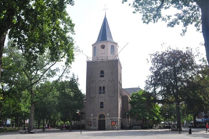 Self-Guided Qula City Trail — Emmen e-Scavenger Hunt Walking Tour photo 6