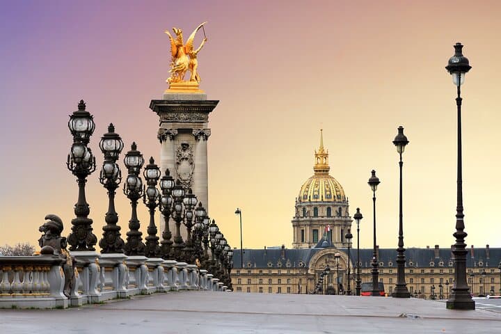 Kickstart Paris: Private 2.5-Hour City Walking Tour for Newcomers photo 4