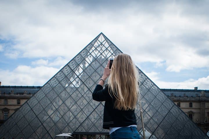 Kickstart Paris: Private 2.5-Hour City Walking Tour for Newcomers photo 2