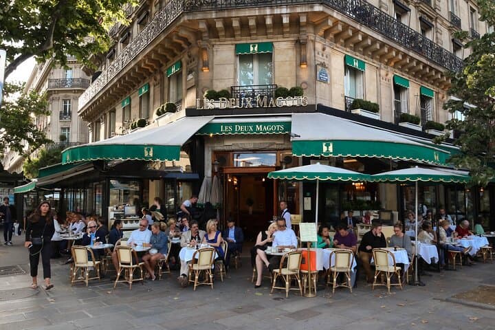 Kickstart Paris: Private 2.5-Hour City Walking Tour for Newcomers photo 6