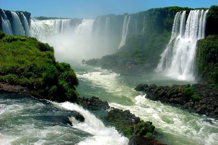 Macuco Safari Zodiac: Up-Close Boat Ride to Brazil's Iguaçu Falls (Devil's Throat) photo 4