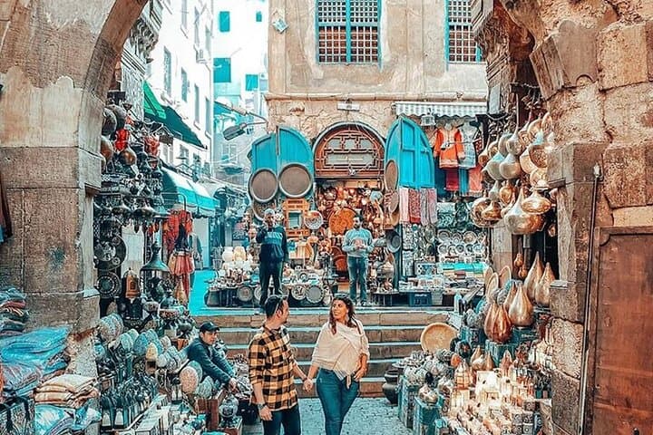 Full-Day Private Tour to Giza Pyramids, Sphinx, Egyptian Museum & Khan el-Khalili photo 5
