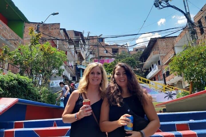 Private Guided Medellín Tour: Comuna 13, Metrocable & Pablo Escobar Sites