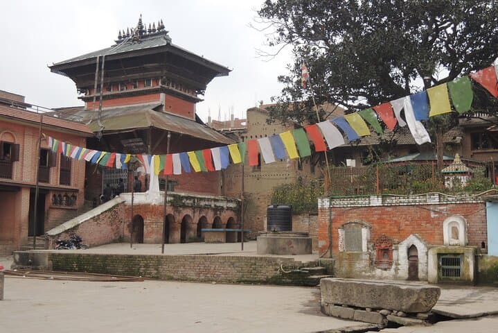 Kathmandu Hindu Pilgrimage: 2-Day Cultural Tour of Pashupatinath, Boudha & Patan photo 3