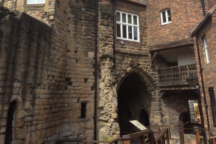 Newcastle Upon Tyne Day Walking Tour — Tyne Quayside, Grey Street & Cathedral Walk photo 4