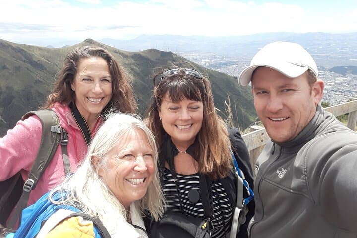 Quito Cable Car to Cruz Loma and Private Old Town Walk photo 6