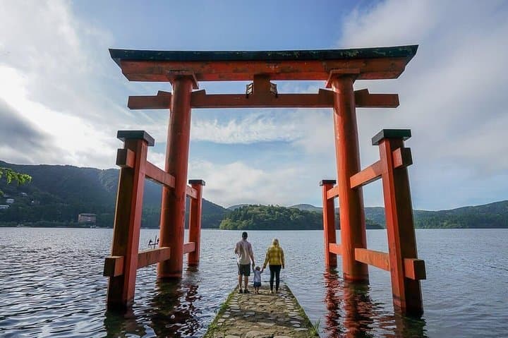 Hakone 6-Hour Private Tour: Owakudani, Lake Ashinoko & Art Museums photo 6