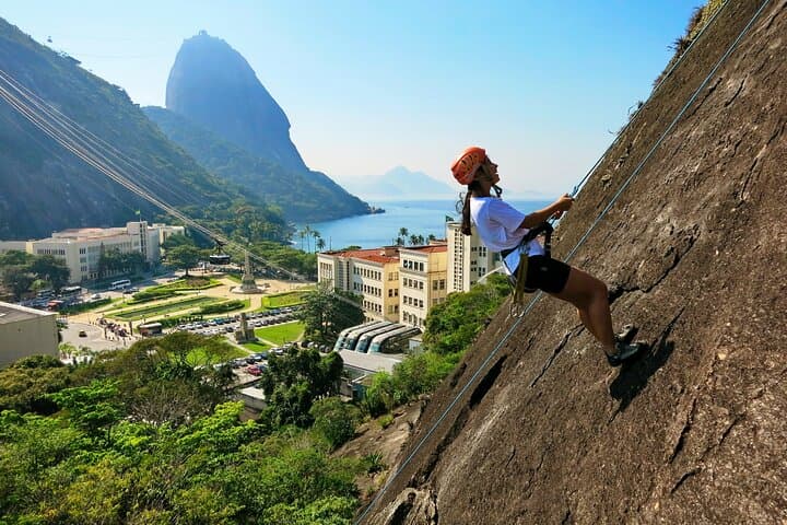 Learn to Rock Climb on Morro da Babilônia — Urca Climbing Class with Sugarloaf Views