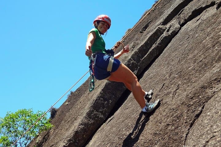 Learn to Rock Climb on Morro da Babilônia — Urca Climbing Class with Sugarloaf Views photo 4