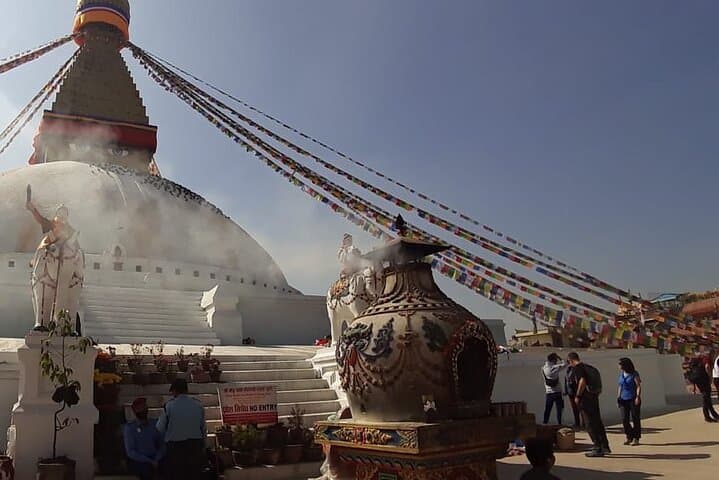 Half-Day Swayambhunath and Boudhanath Stupa Tour from Kathmandu photo 3