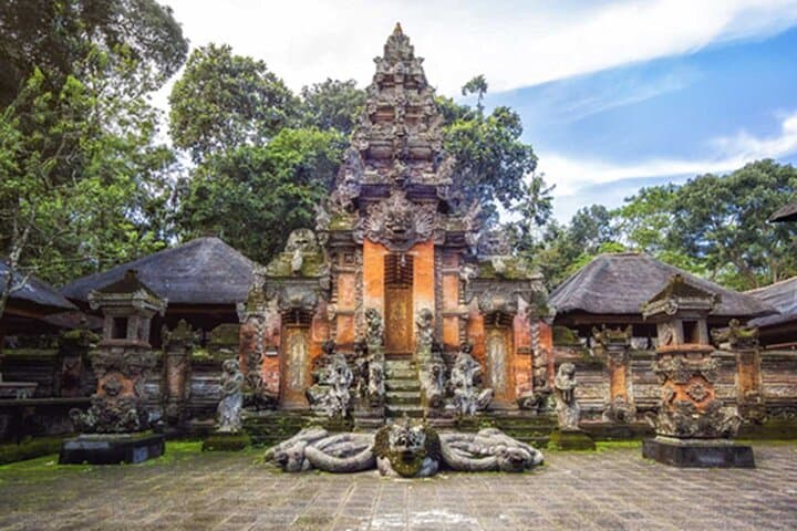 Private Full-Day Ubud Culture Tour — Monkey Forest, Rice Terraces & Waterfall photo 6