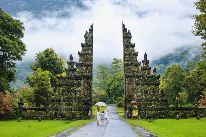 Discover North Bali: Ulun Danu, Handara Gate & Banyumala Waterfall Full-Day Guide photo 3