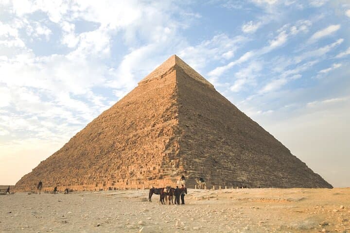 Day Trip to the Pyramids: Cairo Flight Excursion from Hurghada, El Gouna & Marsa Alam photo 4