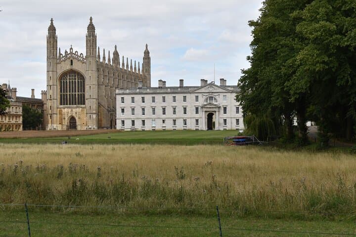 Private Cambridge Day Trip from London by Train — College Chapels, Botanic Gardens & The Backs photo 3
