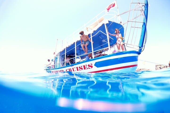 Blue Lagoon to Gozo: Comino Sea Caves & Mgarr Harbour Small-Boat Tour photo 3