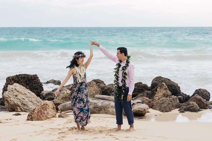 Capture Paradise: Hawaii Beach Photography Session