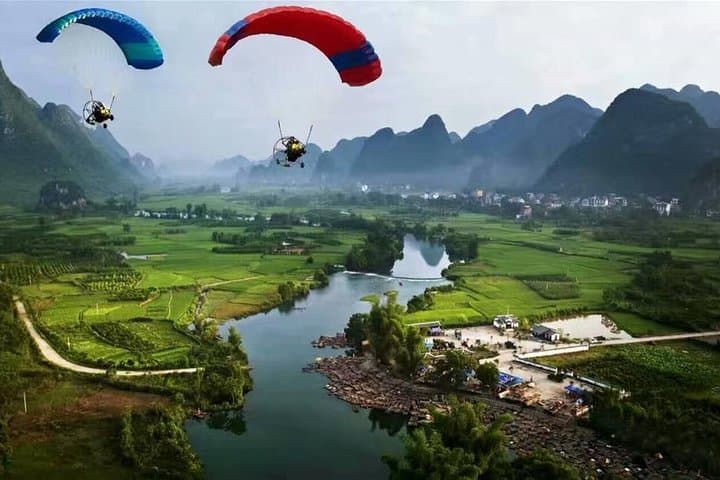 Yangshuo Parasailing Over the Yulong River — 5-Min Flight with Hotel Transfer photo 5