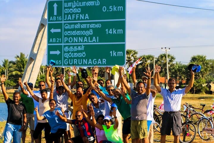Cycling Jaffna City: Afternoon Bike Tour to Jaffna Fort, Nallur Temple & Coastal Villages