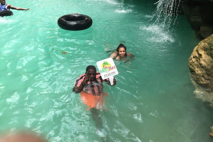 Private White River Tubing from Ocho Rios — 45-Min Jungle Float photo 5