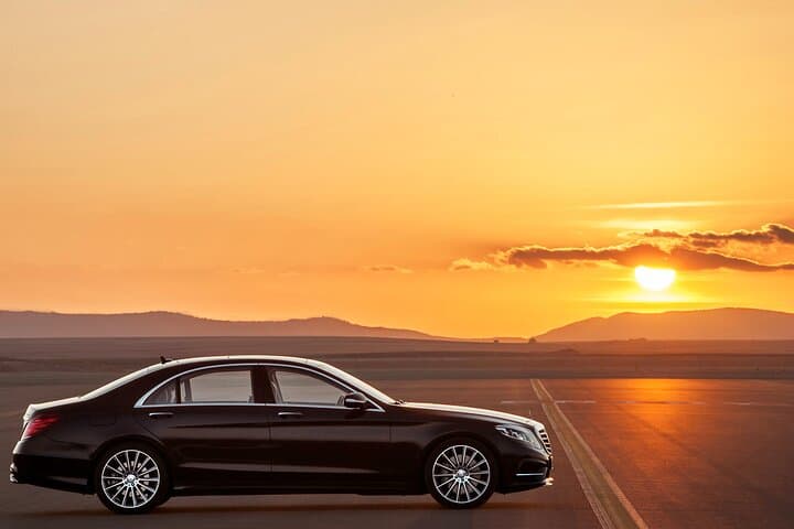 Colombo to Kataragama Private Transfer: Comfortable 4–5 Hour Drive to Sacred Kataragama photo 3