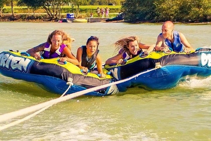 Towed Buoy Session in Loire-Atlantique — 10-Min High-Speed Water Ride Near Nantes